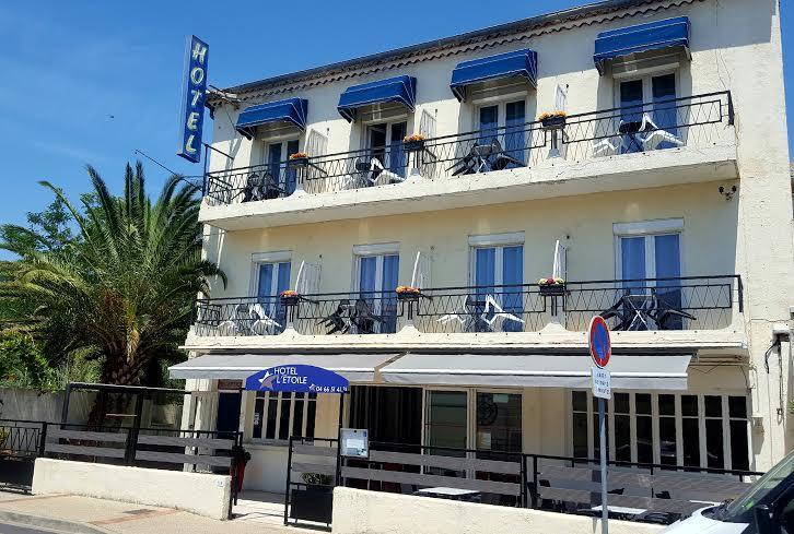 Hotel L'Etoile Le Grau-du-Roi Exterior photo